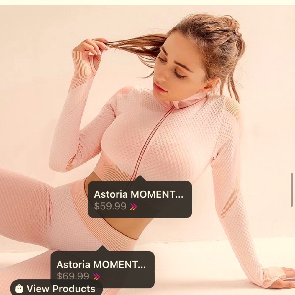 Astoria activewear peach leggings and jacket set!